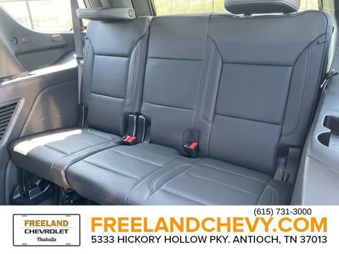 Used 2025 Chevrolet Tahoe Z71 w/ Comfort Package image 22