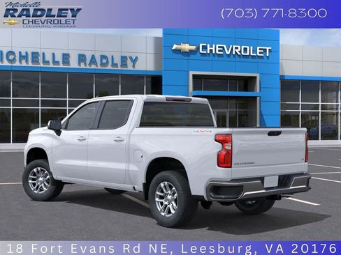 New 2026 Chevrolet Silverado 1500 LT image 3