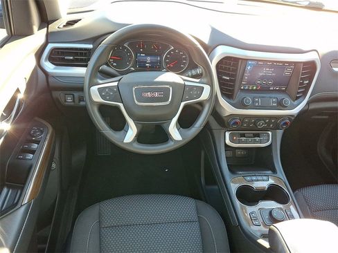 Certified 2023 GMC Acadia SLE w/ Driver Convenience Package image 21