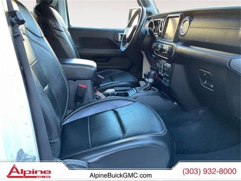 Used 2022 Jeep Wrangler Unlimited Sahara w/ Cold Weather Group image 11