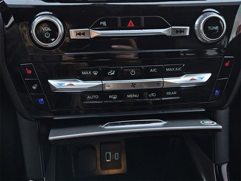 Used 2023 Ford Explorer ST w/ Equipment Group 401A image 15