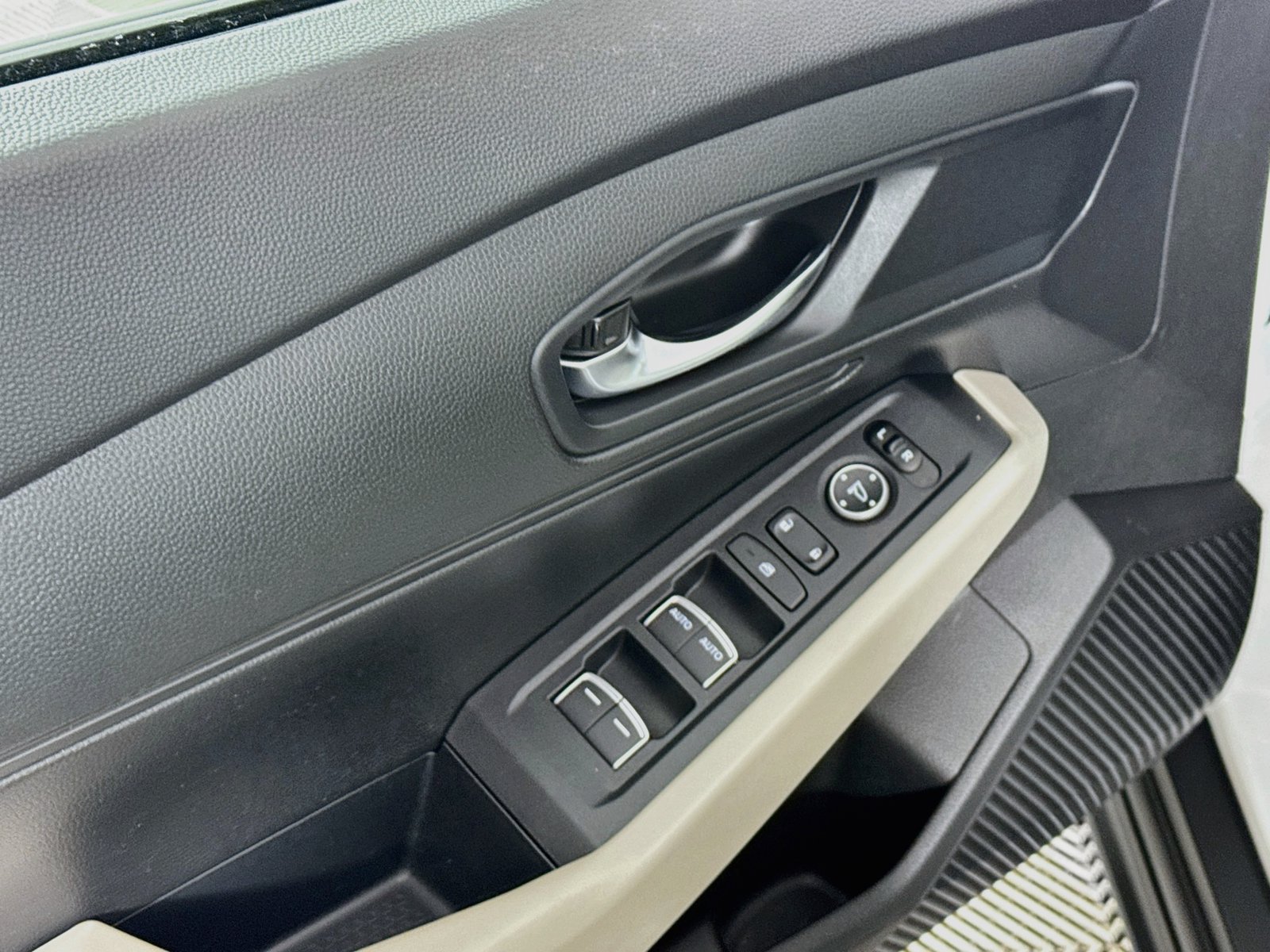 Used 2024 Honda Accord LX image 15