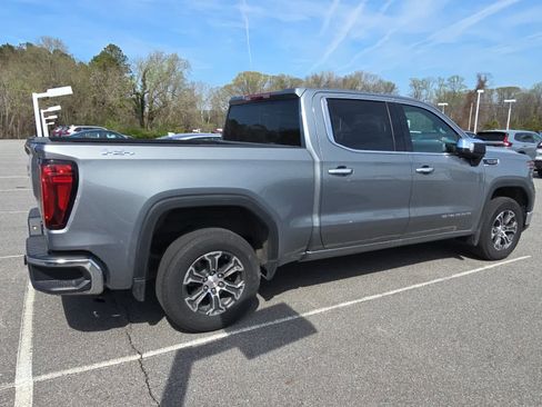 Used 2025 GMC Sierra 1500 SLT AWD/4WD image 4