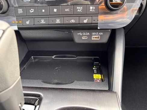 New 2026 Subaru Outback Limited AWD/4WD image 25