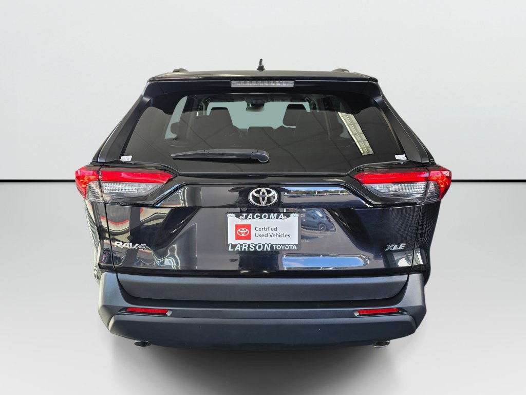 Certified 2025 Toyota RAV4 XLE FWD image 4