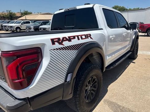 Used 2025 Ford F150 Raptor AWD/4WD image 4