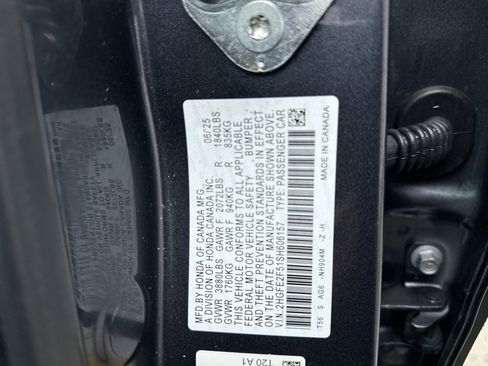 Used 2025 Honda Civic Sport image 12