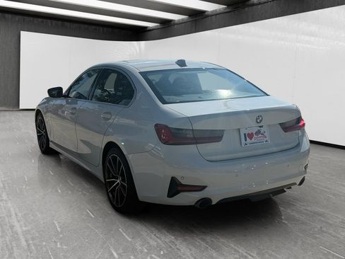 Used 2019 BMW 330i Sedan w/ Driving Assistance Package RWD image 3