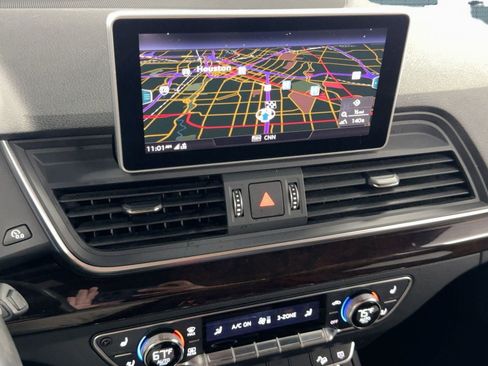 Used 2018 Audi Q5 2.0T Premium Plus w/ Premium Plus Package image 24