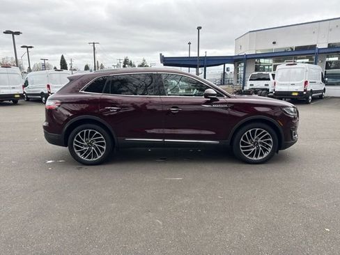 Used 2019 Lincoln Nautilus Reserve image 8