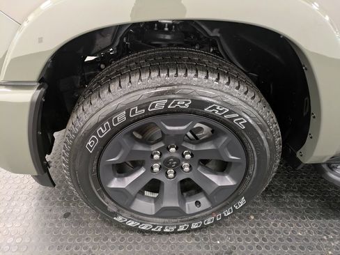 Used 2026 RAM 1500 Big Horn AWD/4WD image 7