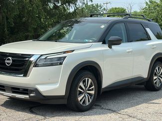 Certified 2024 Nissan Pathfinder SL w/ Cargo Package video 2