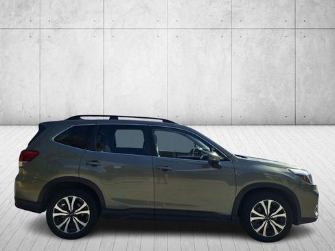 Used 2021 Subaru Forester Limited image 5