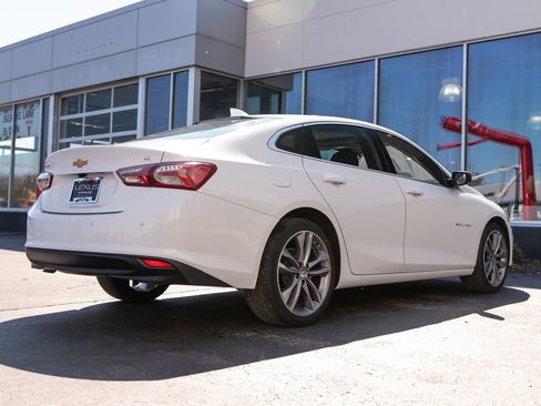 Used 2024 Chevrolet Malibu LT FWD image 9