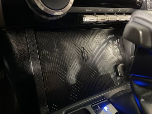 Certified 2024 Toyota Tacoma SR5 image 30