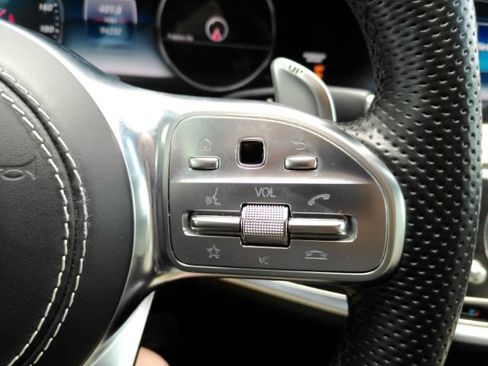 Used 2019 Mercedes-Benz S 63 AMG S 4MATIC Sedan image 48