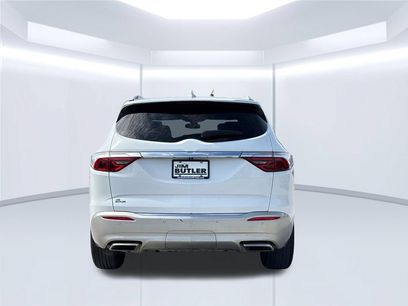 Used 2022 Buick Enclave Essence