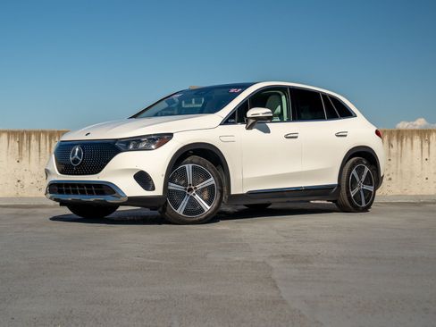 Certified 2023 Mercedes-Benz EQE 350+ 4MATIC SUV image 11