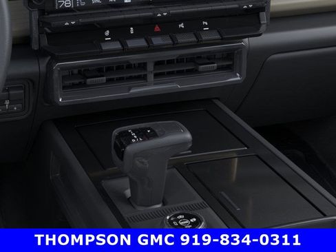 New 2026 GMC Hummer EV 4x4 Crew Cab image 23