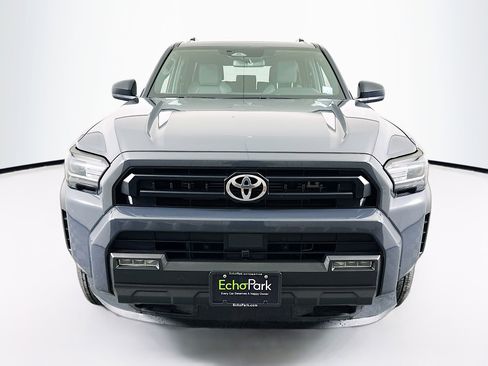 Used 2025 Toyota 4Runner SR5 image 2