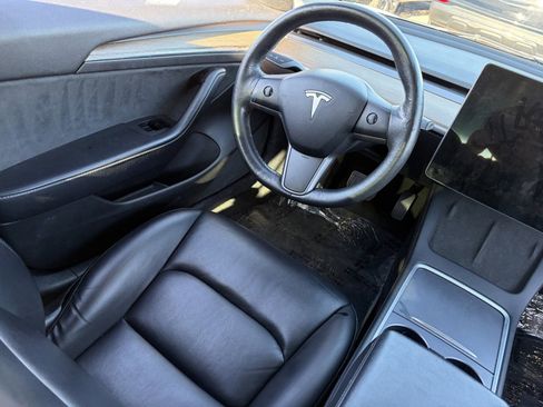 Used 2022 Tesla Model 3 Long Range AWD/4WD image 15