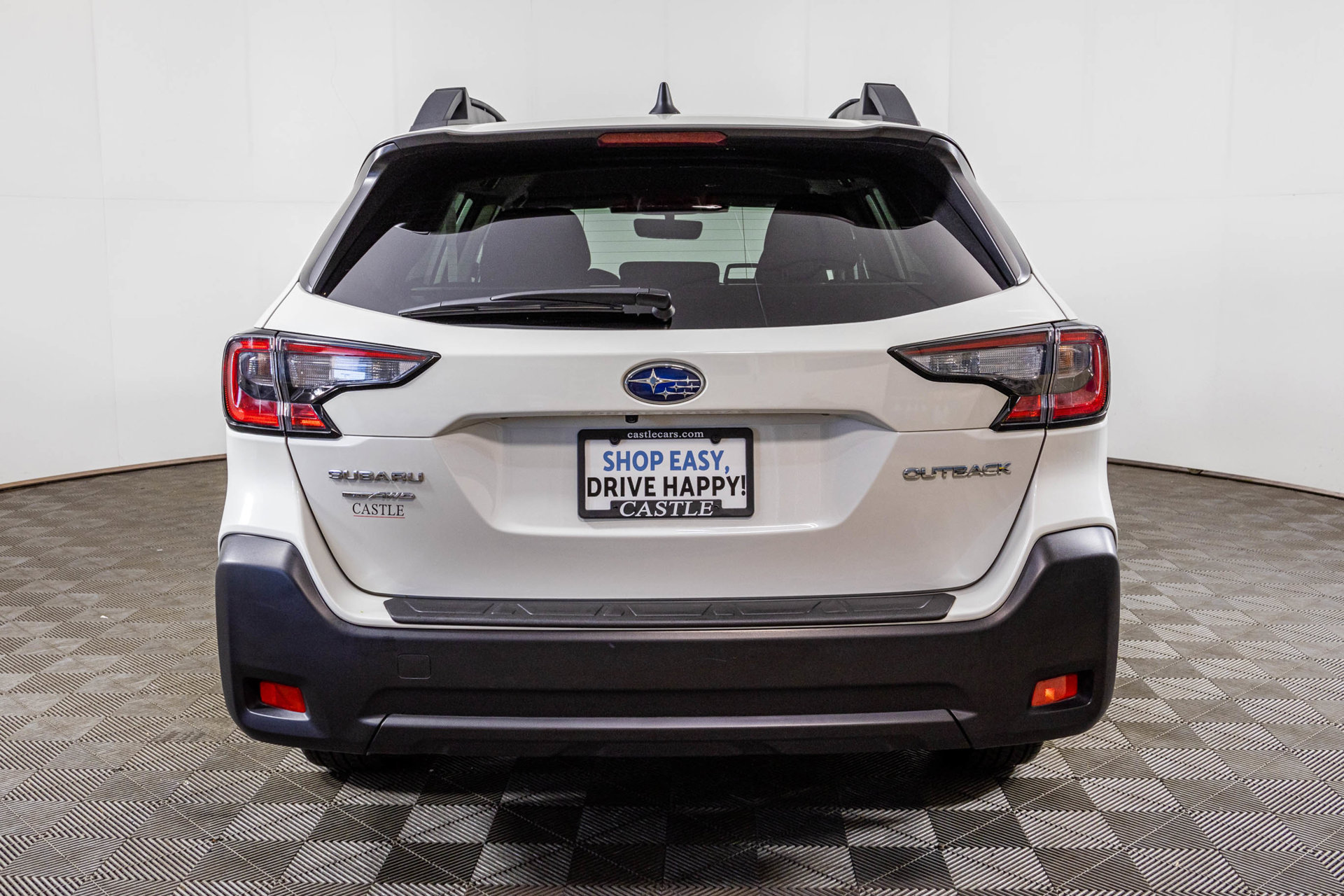 Used 2025 Subaru Outback Premium AWD/4WD image 16
