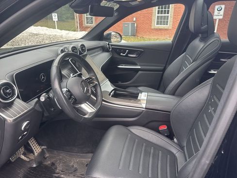 Used 2023 Mercedes-Benz GLC 300 GLC 300 image 9