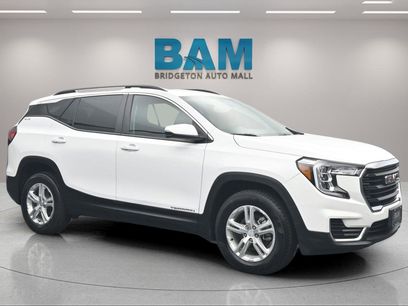 Used 2023 GMC Terrain SLE w/ Driver Convenience Package
