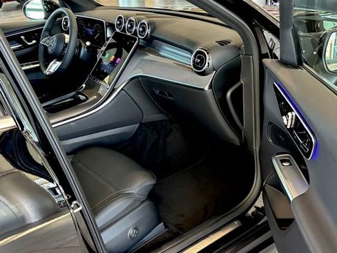 Used 2026 Mercedes-Benz GLC 300 GLC 300 image 27