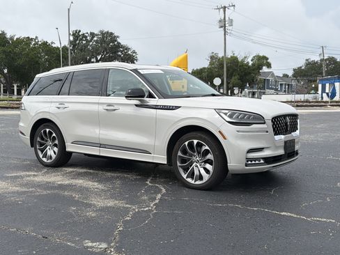 Certified 2021 Lincoln Aviator Grand Touring AWD/4WD image 1