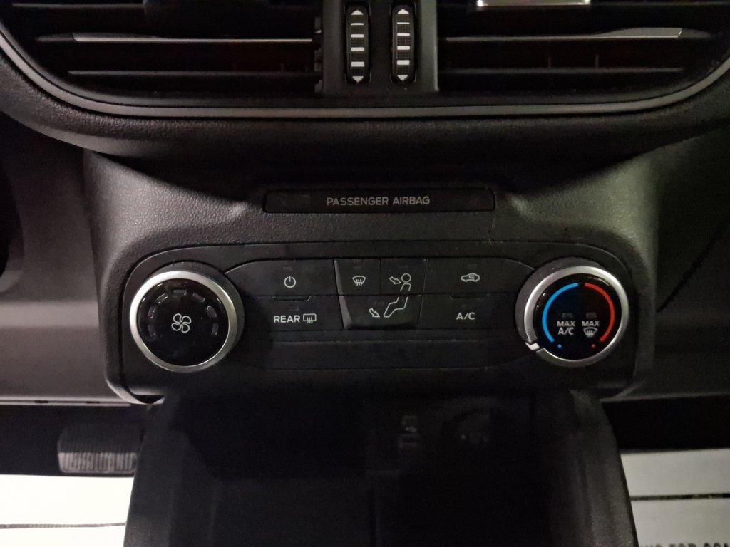 Used 2023 Ford Escape AWD image 13