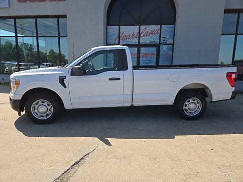 Used 2021 Ford F150 XL w/ Equipment Group 101A High RWD image 4
