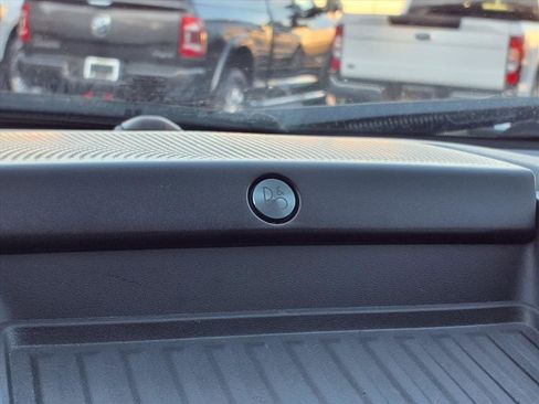 Used 2021 Ford F350 Lariat image 21