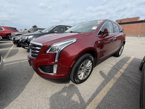 Used 2017 Cadillac XT5 Luxury w/ Driver Awareness Package AWD/4WD image 5