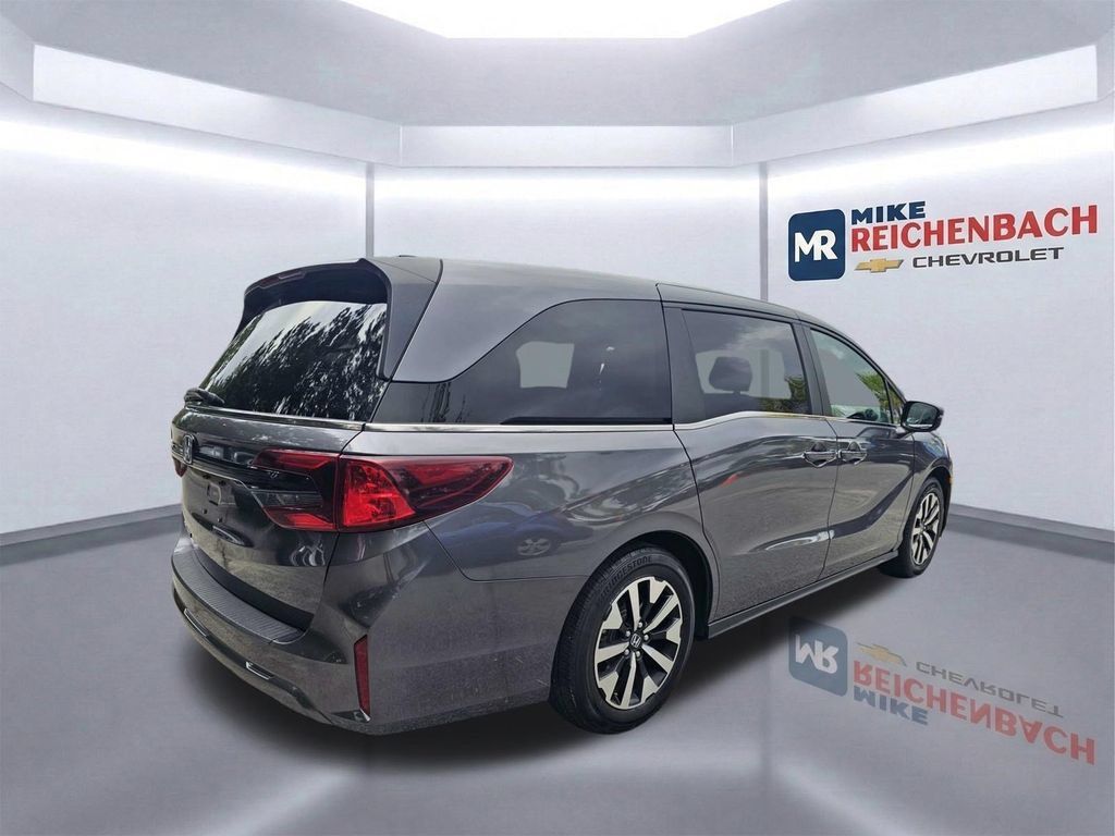 Used 2025 Honda Odyssey EX-L image 5