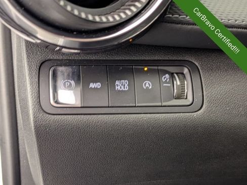 Used 2025 Chevrolet Equinox LT AWD/4WD image 13