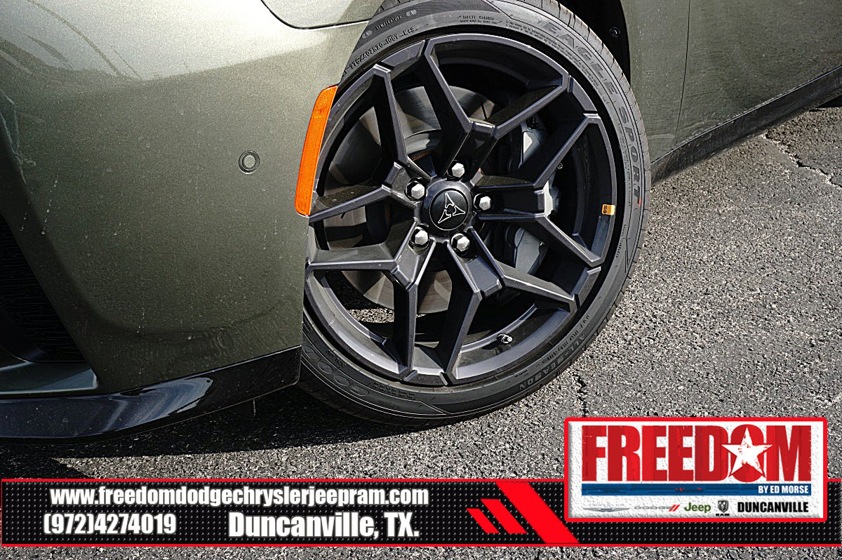 New 2026 Dodge Charger Scat Pack w/ Blacktop Package AWD/4WD image 9