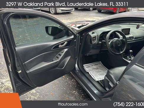Used 2016 MAZDA MAZDA3 i Sport image 18