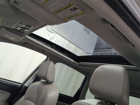 Used 2017 Subaru Forester 2.5i Limited image 20