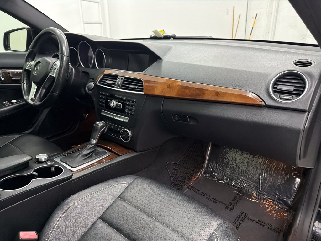 Used 2015 Mercedes-Benz C 350 Coupe image 25