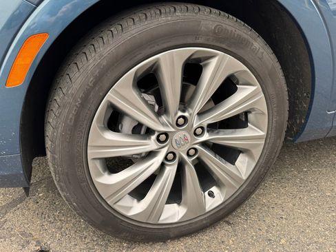 Used 2024 Buick Envista Avenir image 33