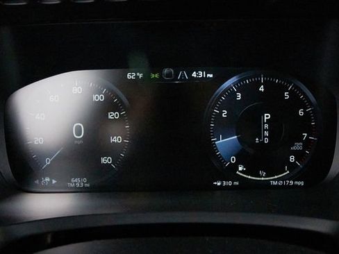 Used 2019 Volvo XC90 T6 Momentum w/ Advanced Package image 20