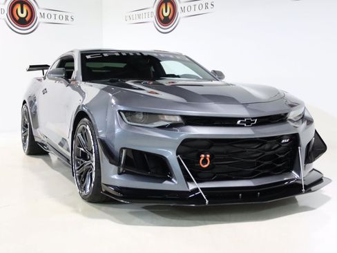Used 2022 Chevrolet Camaro ZL1 RWD image 79