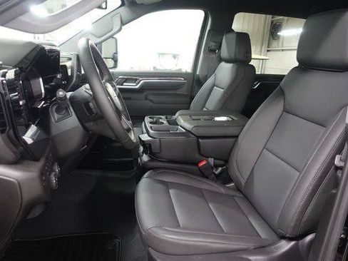 New 2026 Chevrolet Silverado 3500 LTZ AWD/4WD image 8