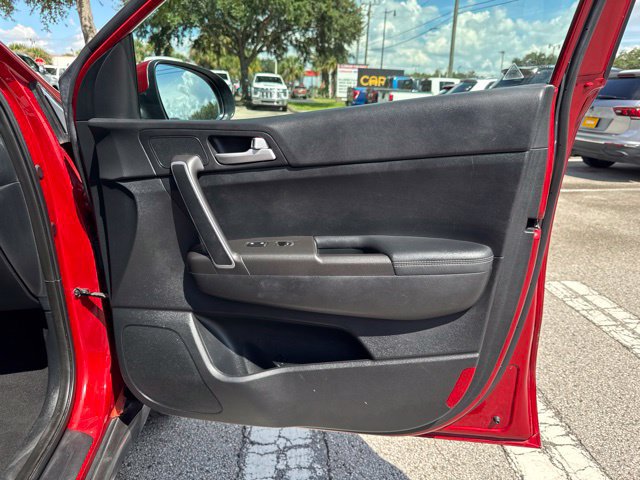 Used 2019 Kia Sportage LX w/ LX Popular Package FWD image 13