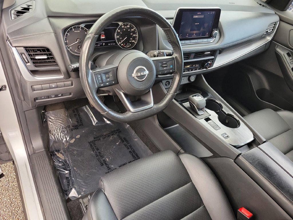Certified 2024 Nissan Rogue SV w/ SV Premium Package FWD image 26