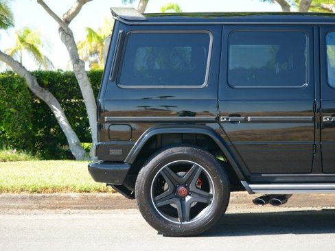 Used 2015 Mercedes-Benz G 63 AMG 4MATIC image 8