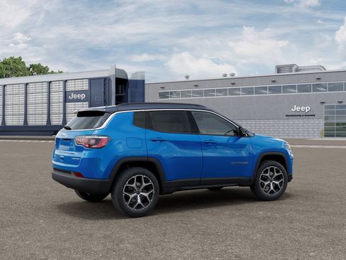 New 2026 Jeep Compass Limited AWD/4WD image 11
