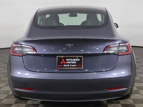 Used 2023 Tesla Model 3 Standard Range image 12