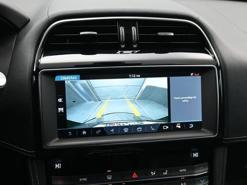 Used 2020 Jaguar F-PACE S image 16